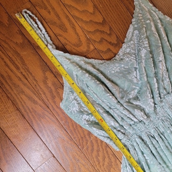 Velvet burnout feminine dress - Picture 5 of 11